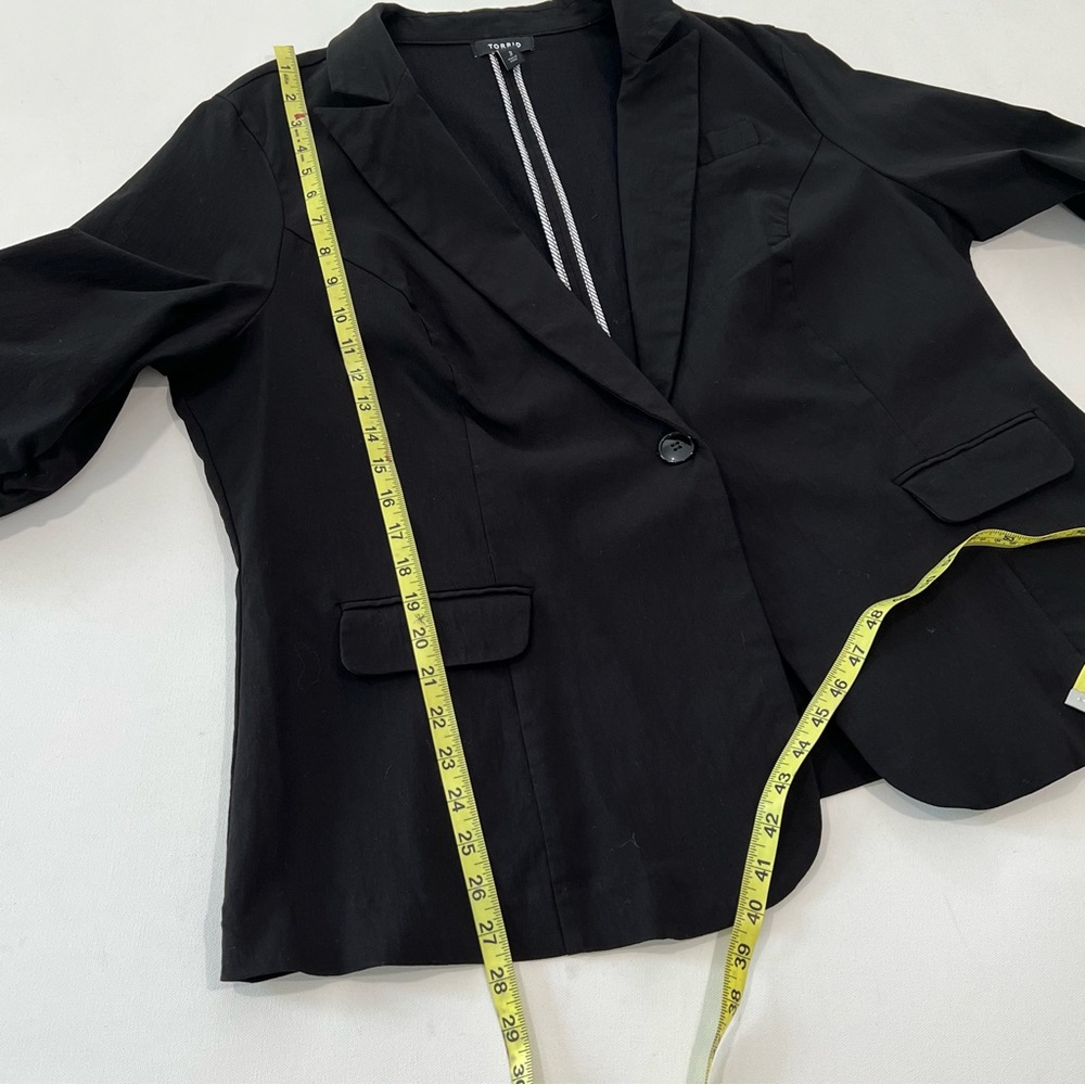 TORRID • 3/4 sleeve blazer coat - Picture 6 of 10